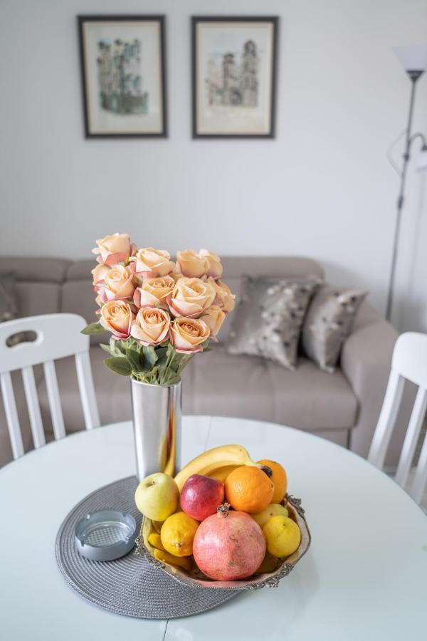 Apartment Adriana Котор Екстер'єр фото