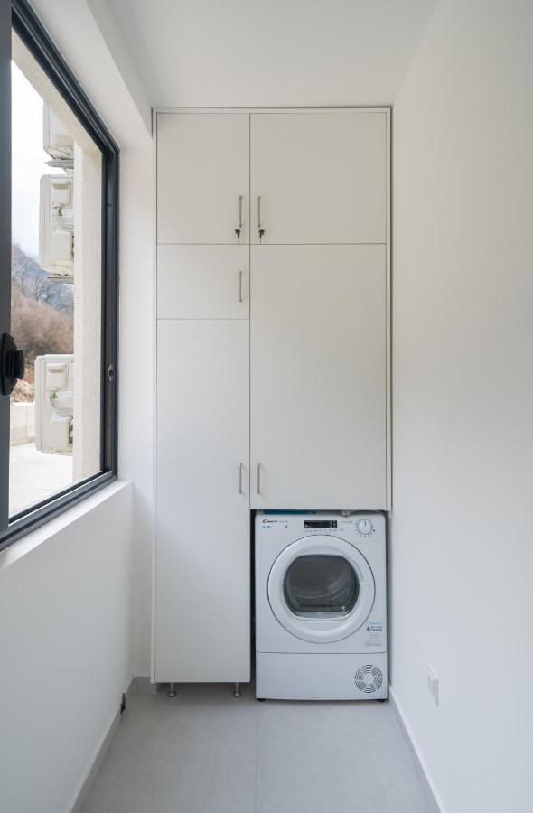 Apartment Adriana Котор Екстер'єр фото